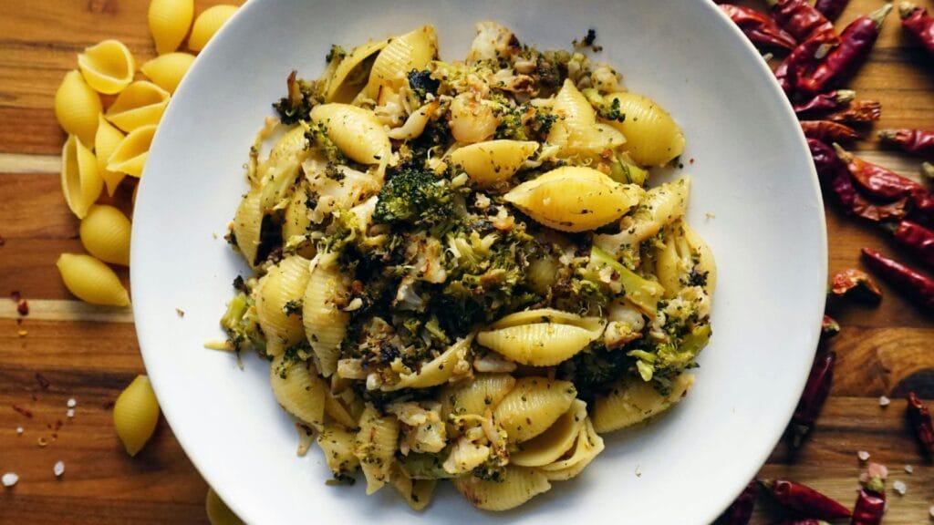 Easy pasta recipes: pasta with broccoli